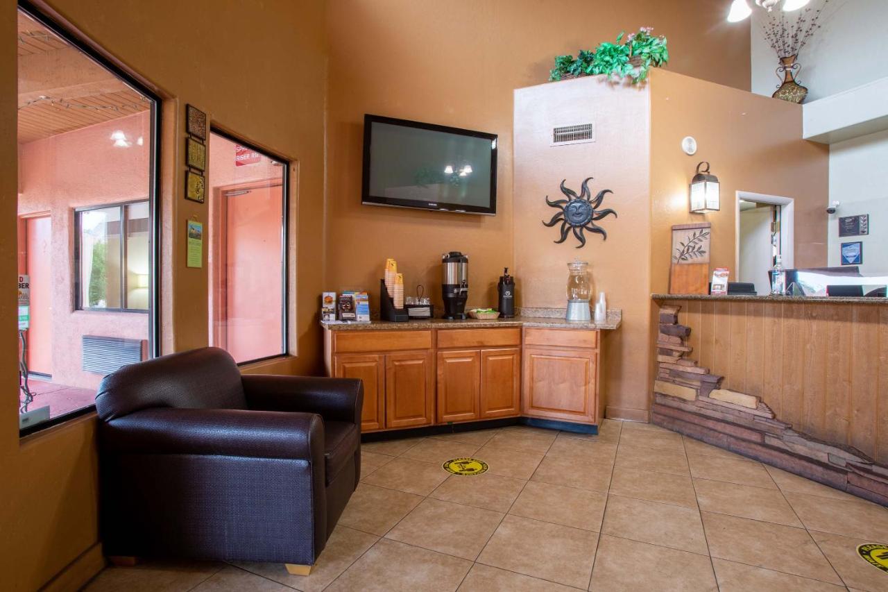  | Wildflower Inn at Bell Rock
