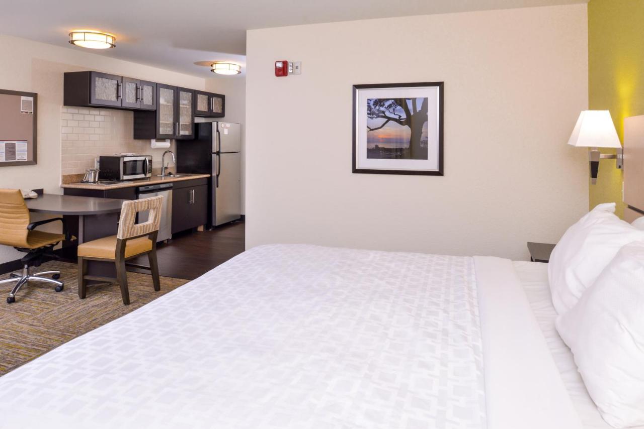 King Studio Suite - Non-Smoking at Candlewood Suites Plano North by IHG