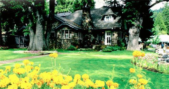 | Strawberry Valley Inn