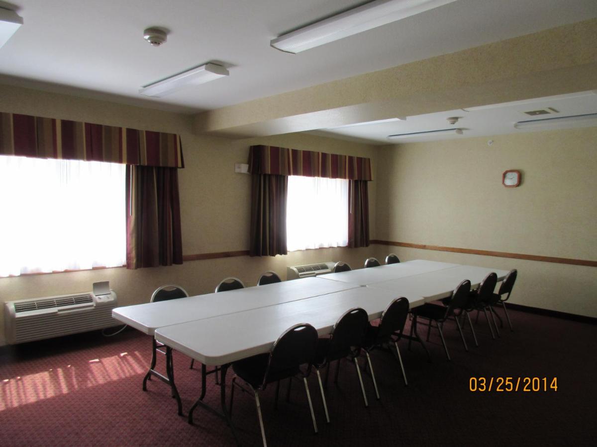 | Parkfield Inn - Warsaw