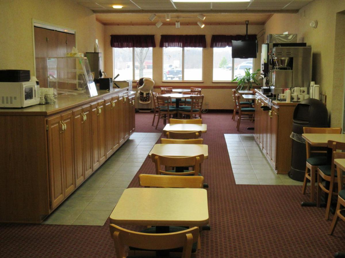 | Parkfield Inn - Clinton
