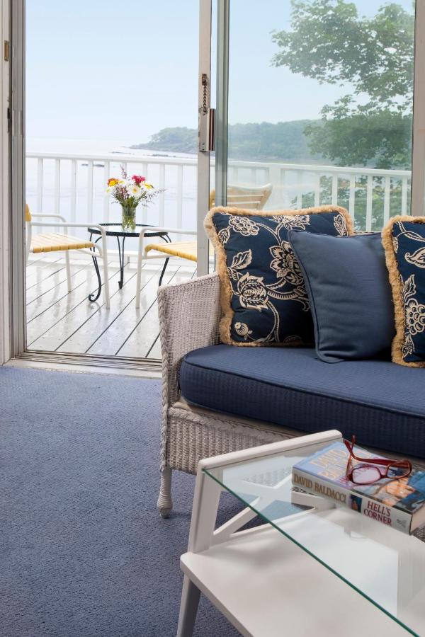 | Dockside Guest Quarters