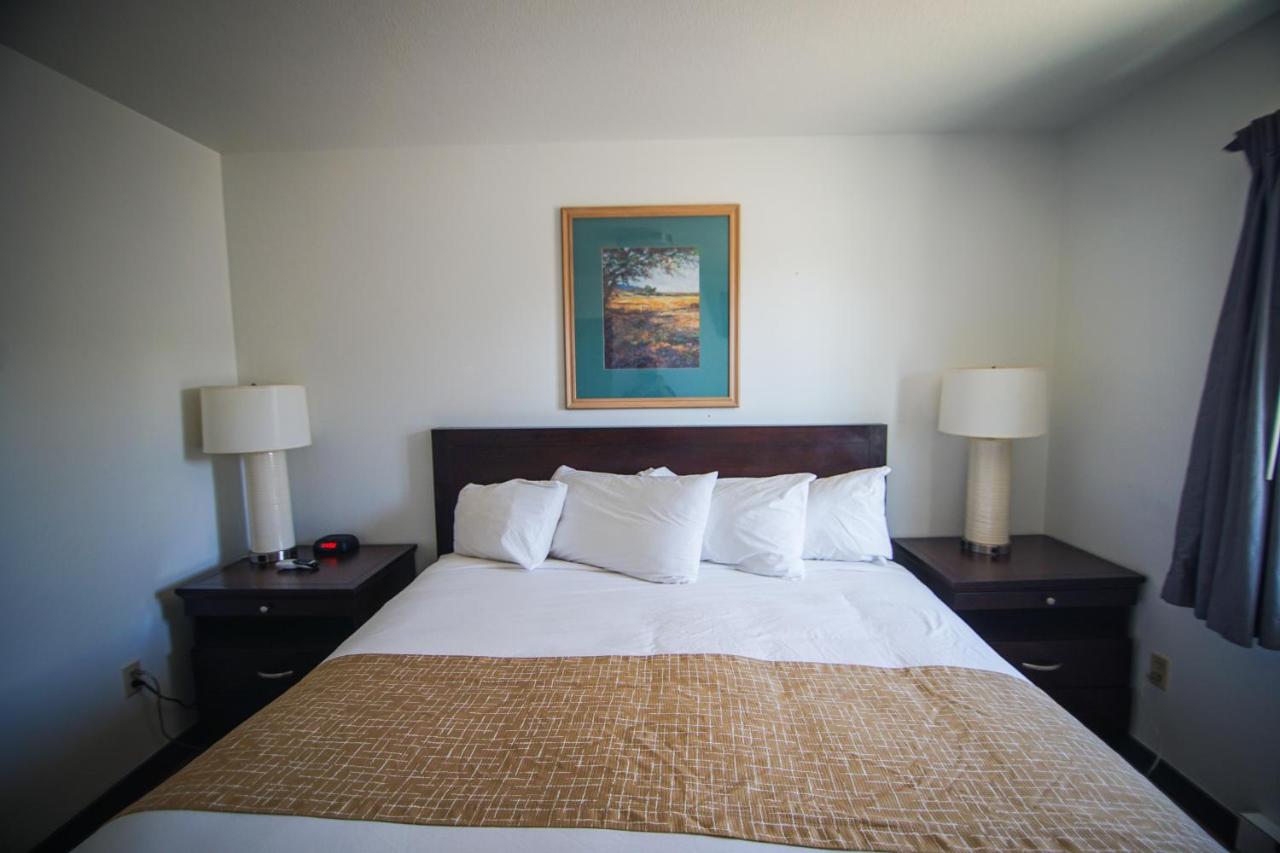 Two-Bedroom Suite - Non-Smoking at Travelodge by Wyndham Colorado Springs Airport/Peterson SFB