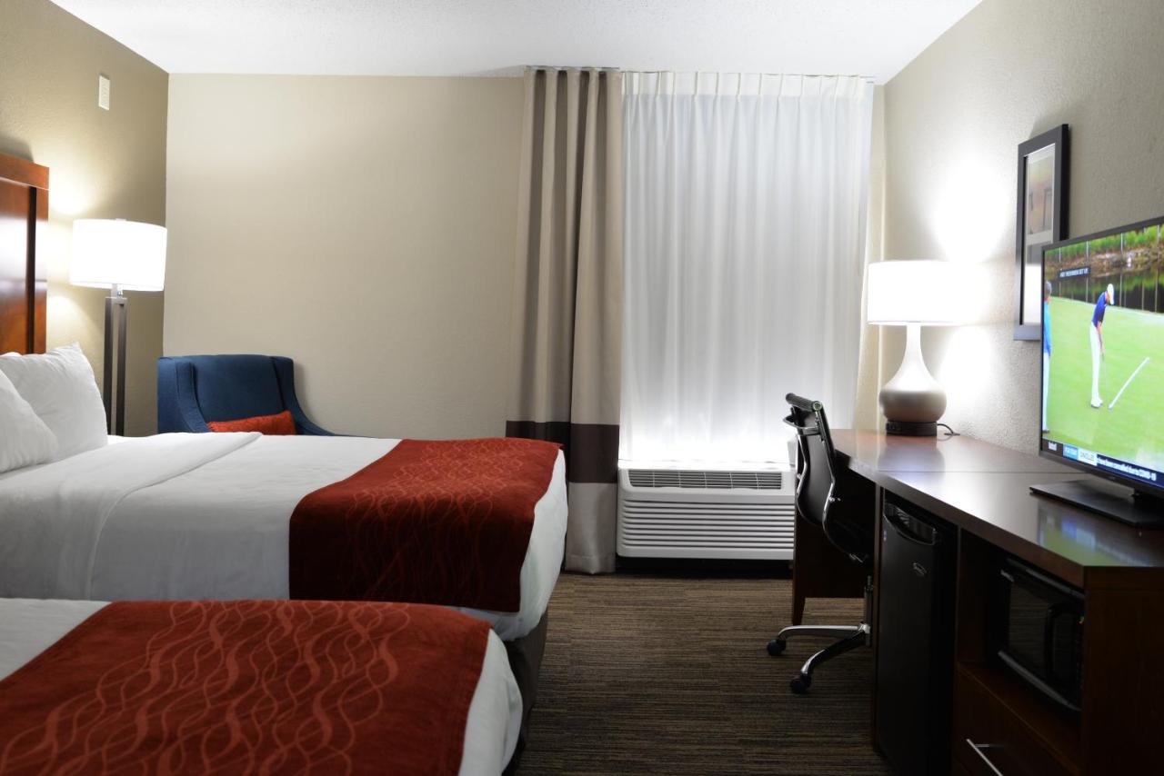 Queen Room with Two Queen Beds and Roll-In Shower - Accessible/Non Smoking at Comfort Inn University Durham - Chapel Hill