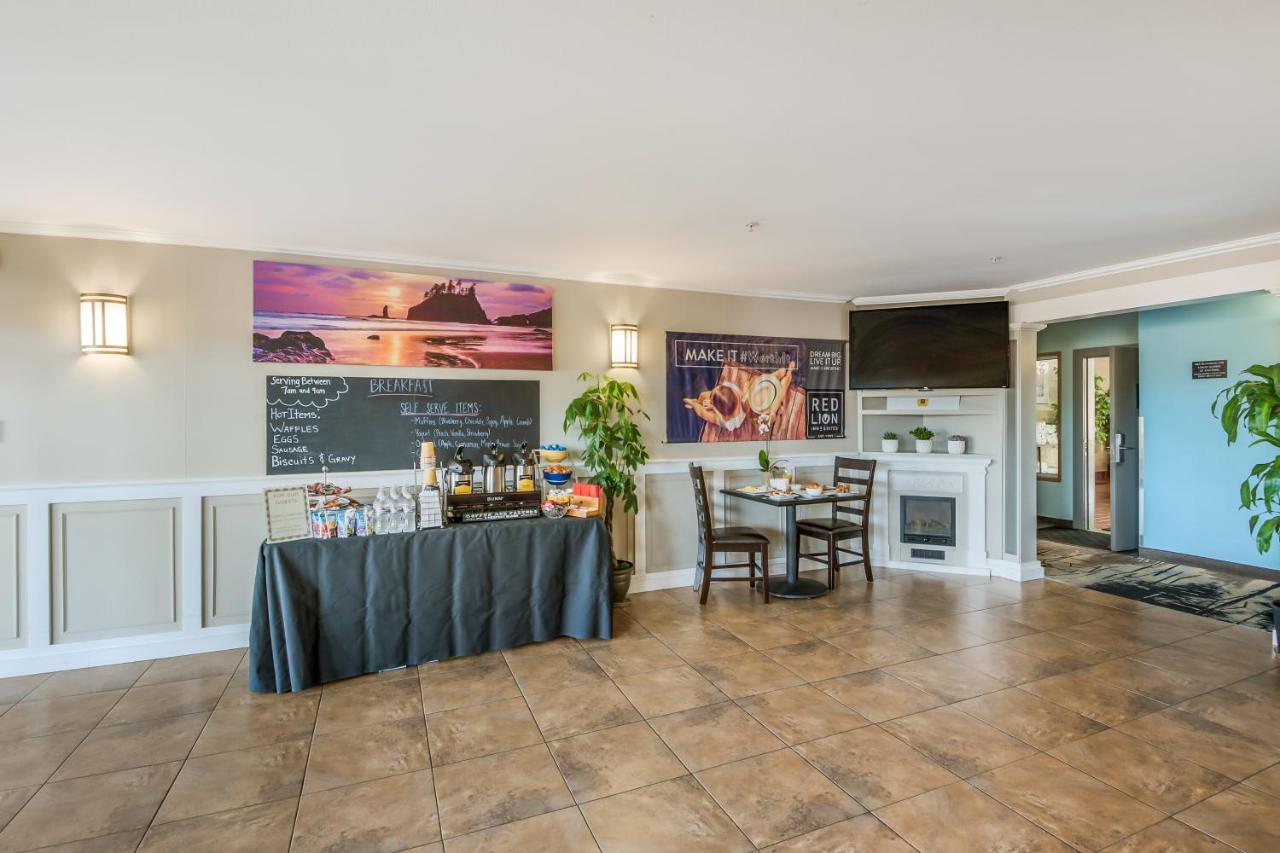 | Red Lion Inn & Suites at Olympic National Park