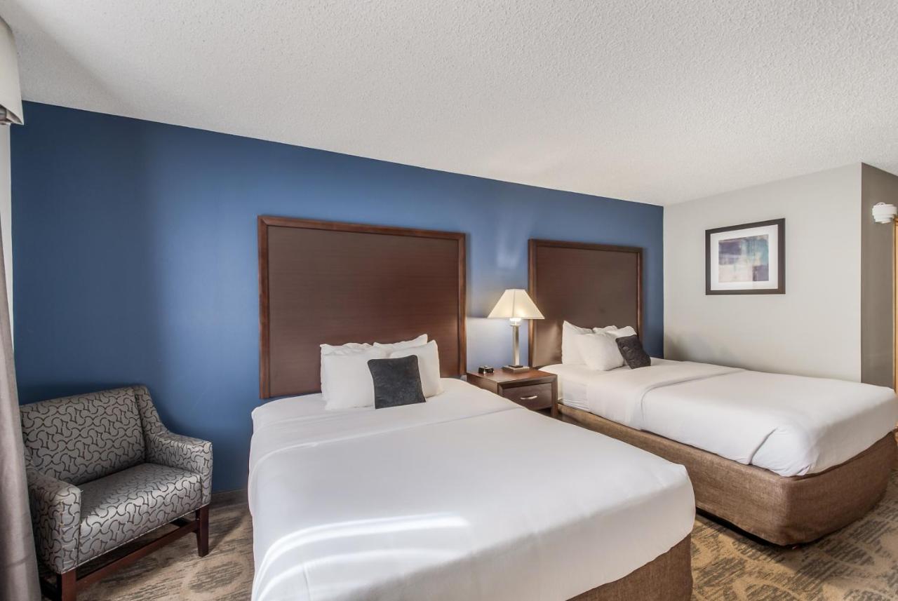 | Red Lion Inn & Suites at Olympic National Park