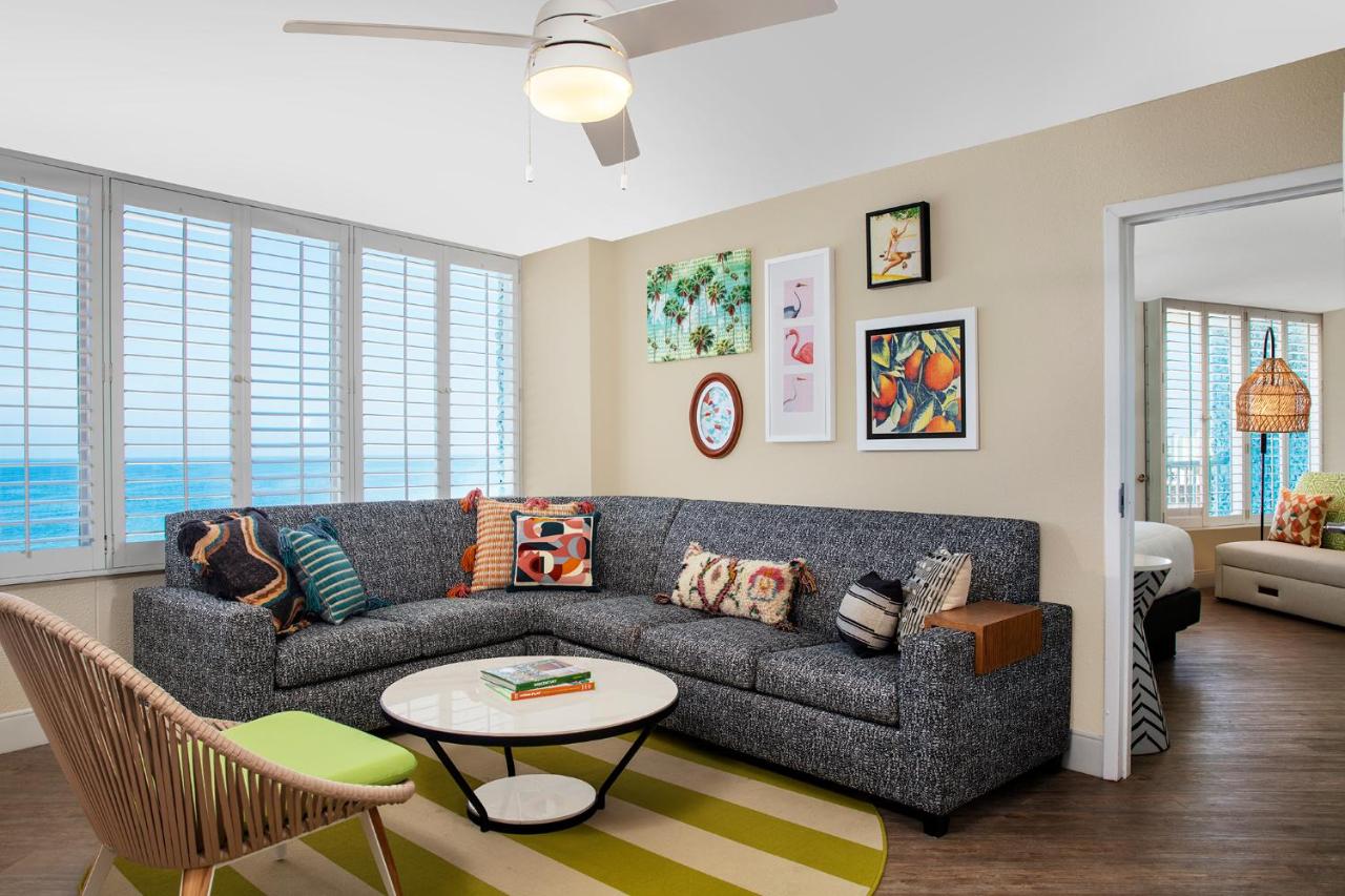 | Bellwether Beach Resort