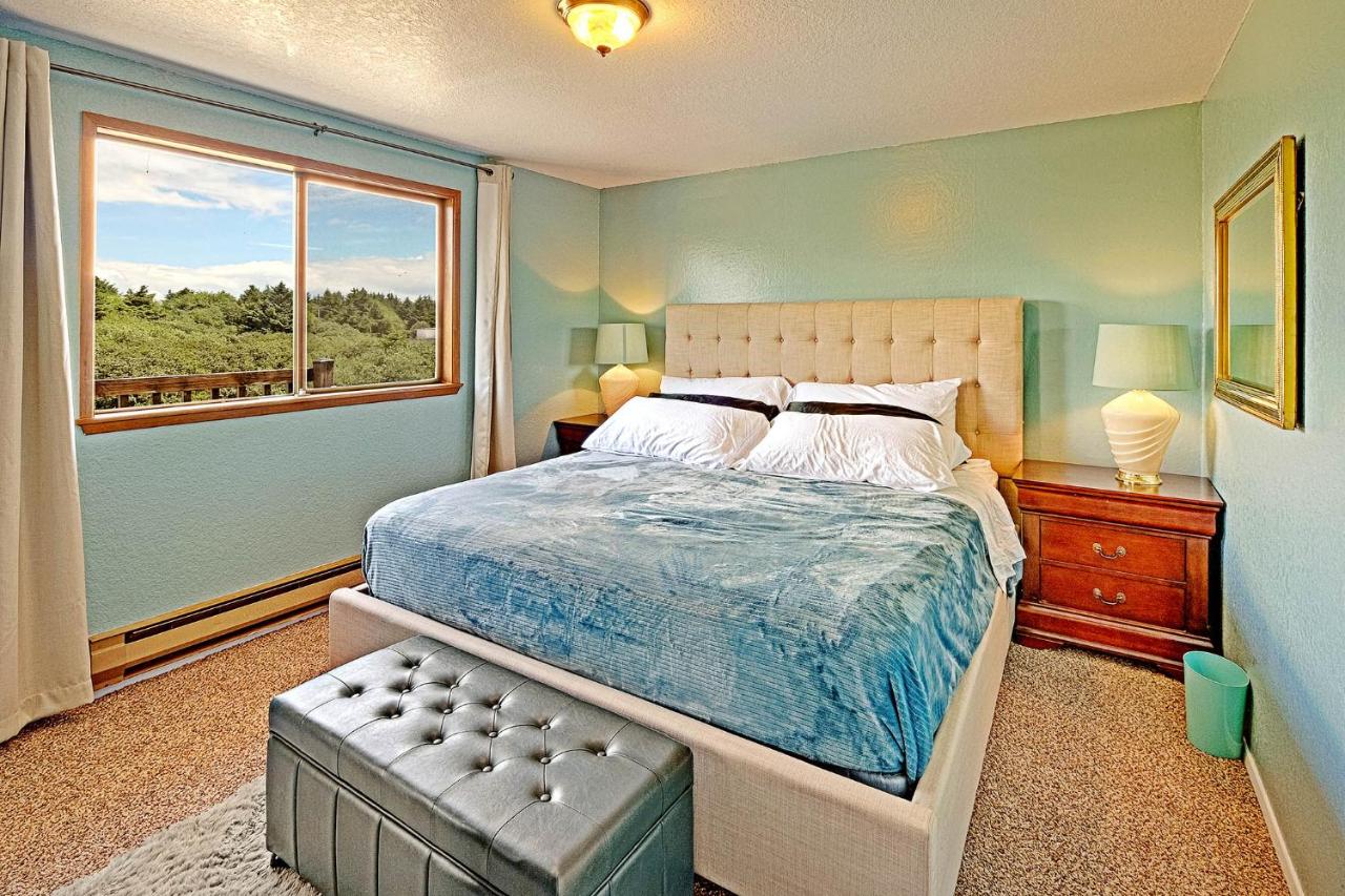 | Ocean Surf Condos