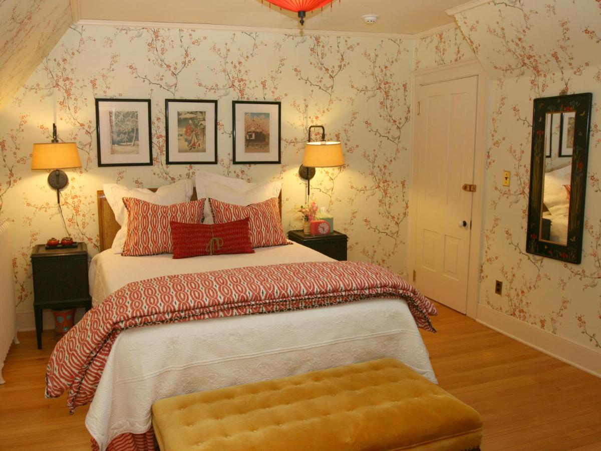  | DreamHouse Country Inn