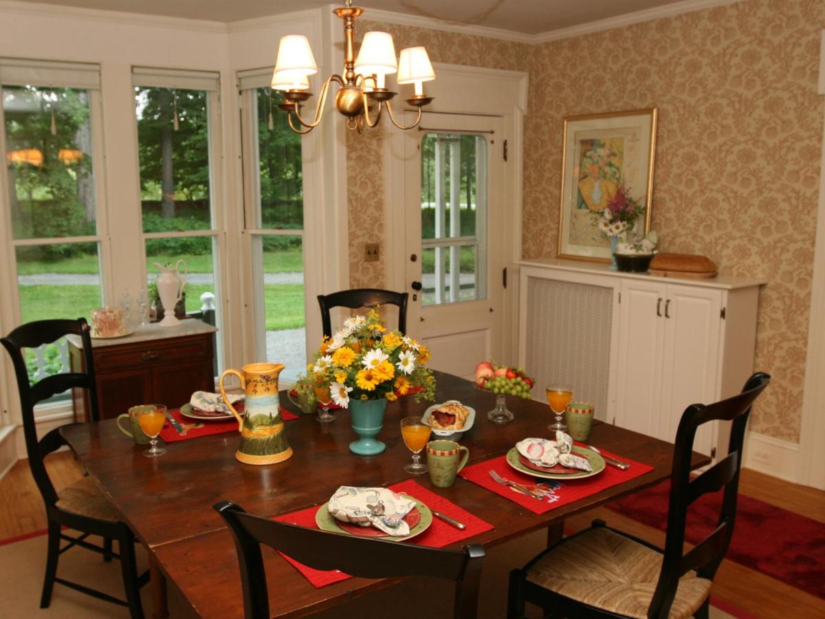  | DreamHouse Country Inn