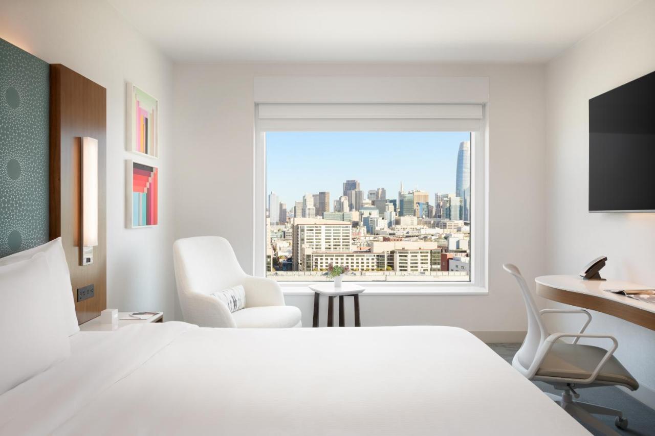 Superior King Room at LUMA Hotel San Francisco