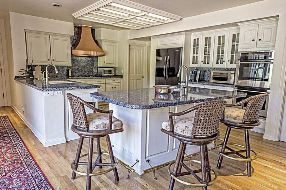 | Exclusive Hope Ranch Home w/Pool and Private Beach access