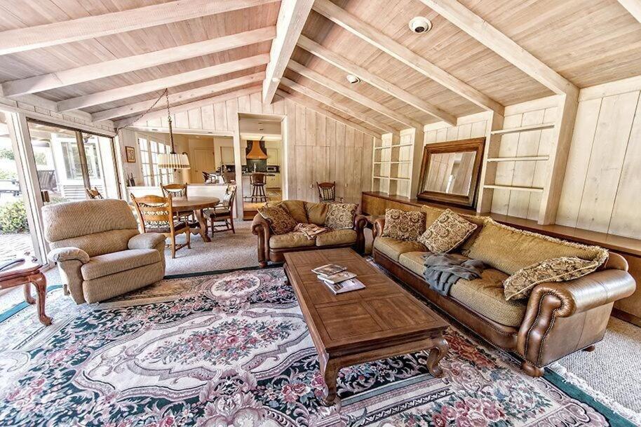 | Exclusive Hope Ranch Home w/Pool and Private Beach access