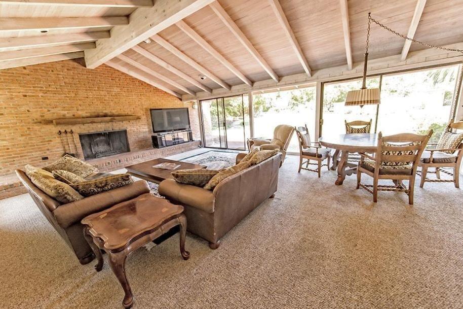 | Exclusive Hope Ranch With Private Ocean Beach Access W/Pool