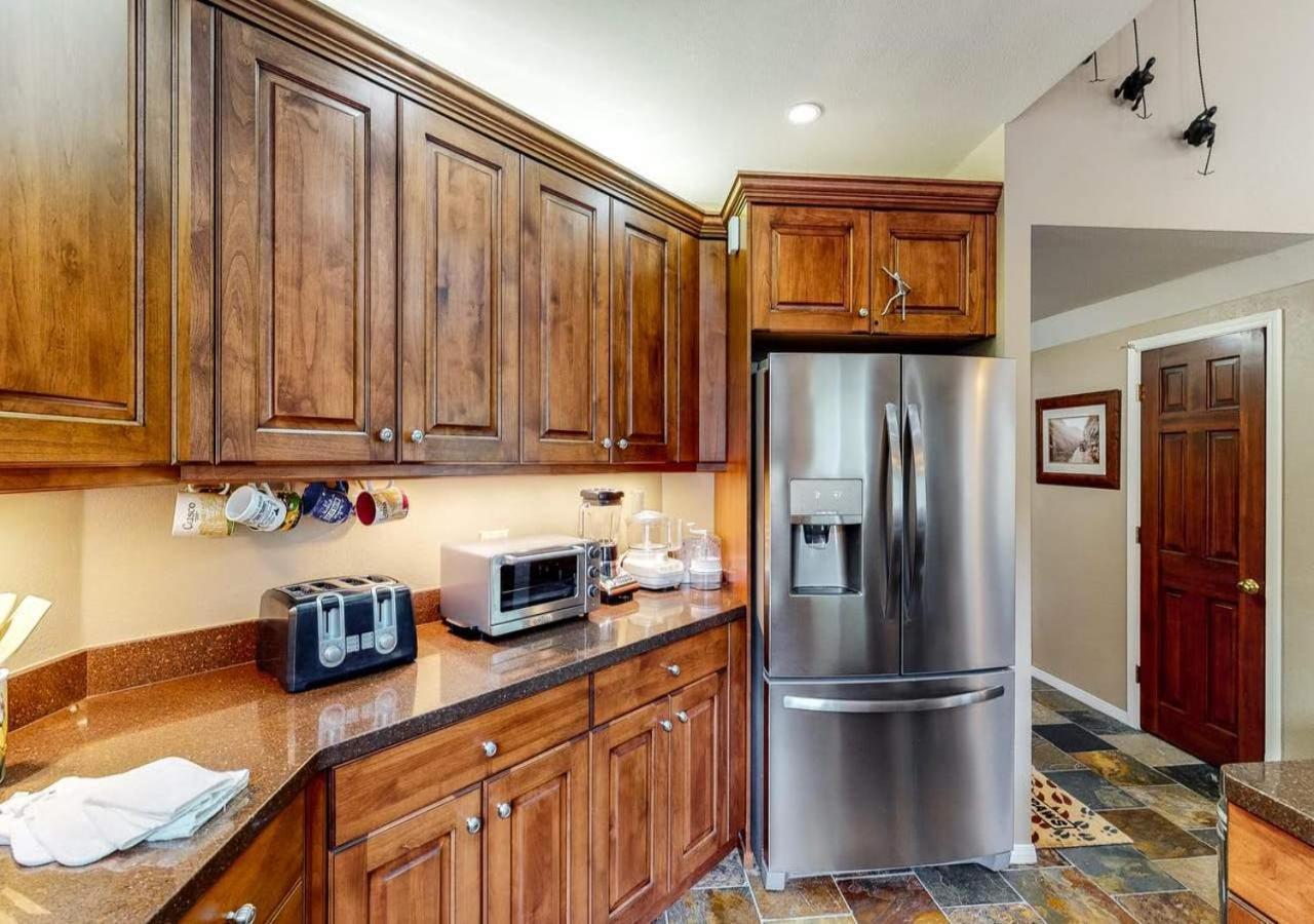  | Chamonix Condominiums by TO