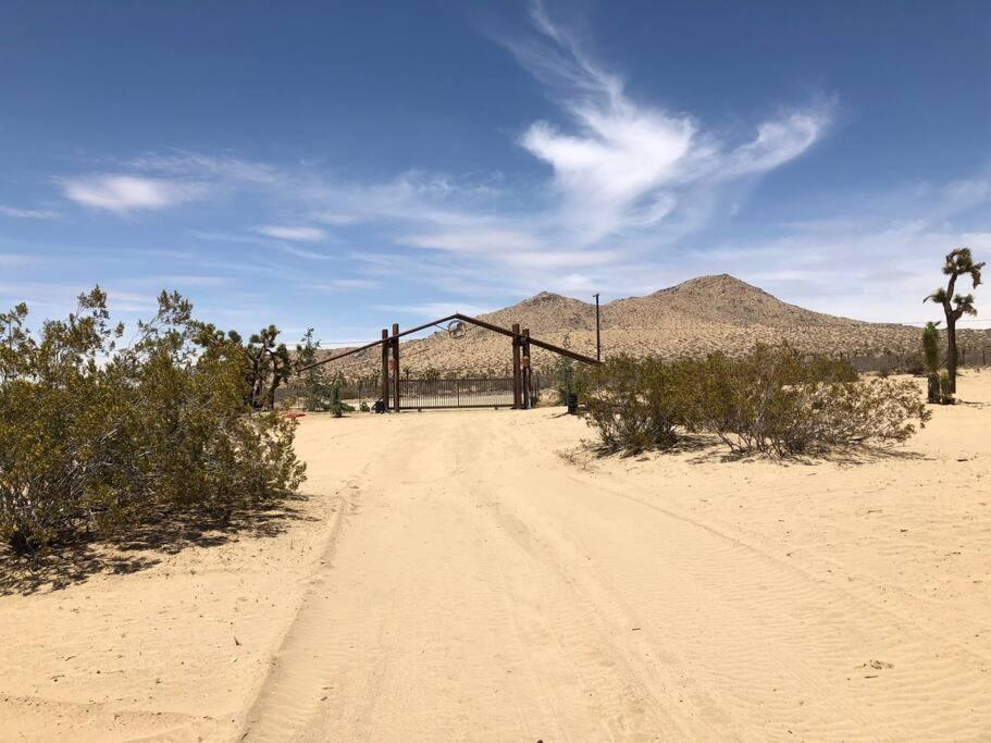 | Private Gated Ranch on 5 Acres, modern and secure