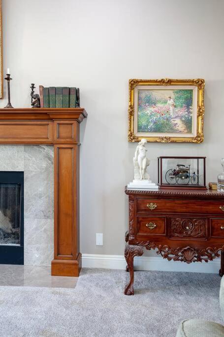 | Private Gated Ranch on 5 Acres, modern and secure