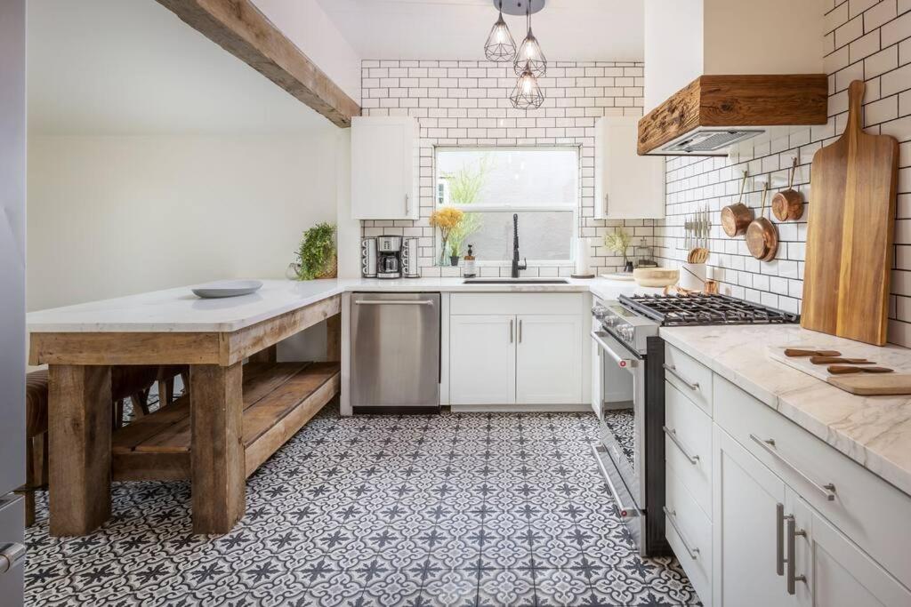  | The cottage at Scottsdale bungalows