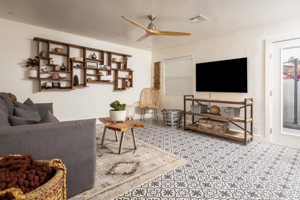 | The cottage at Scottsdale bungalows