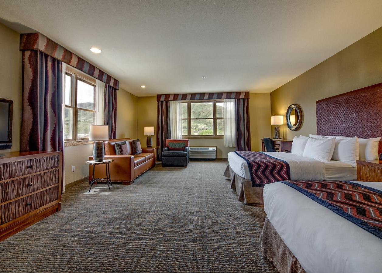 Executive Queen Room with Two Queen Beds - Non smoking at The Golden Hotel, an Ascend Collection Hotel