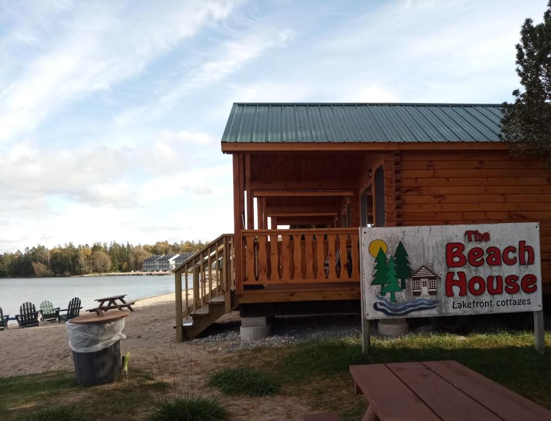 | The Beach House Lakeside Cottages