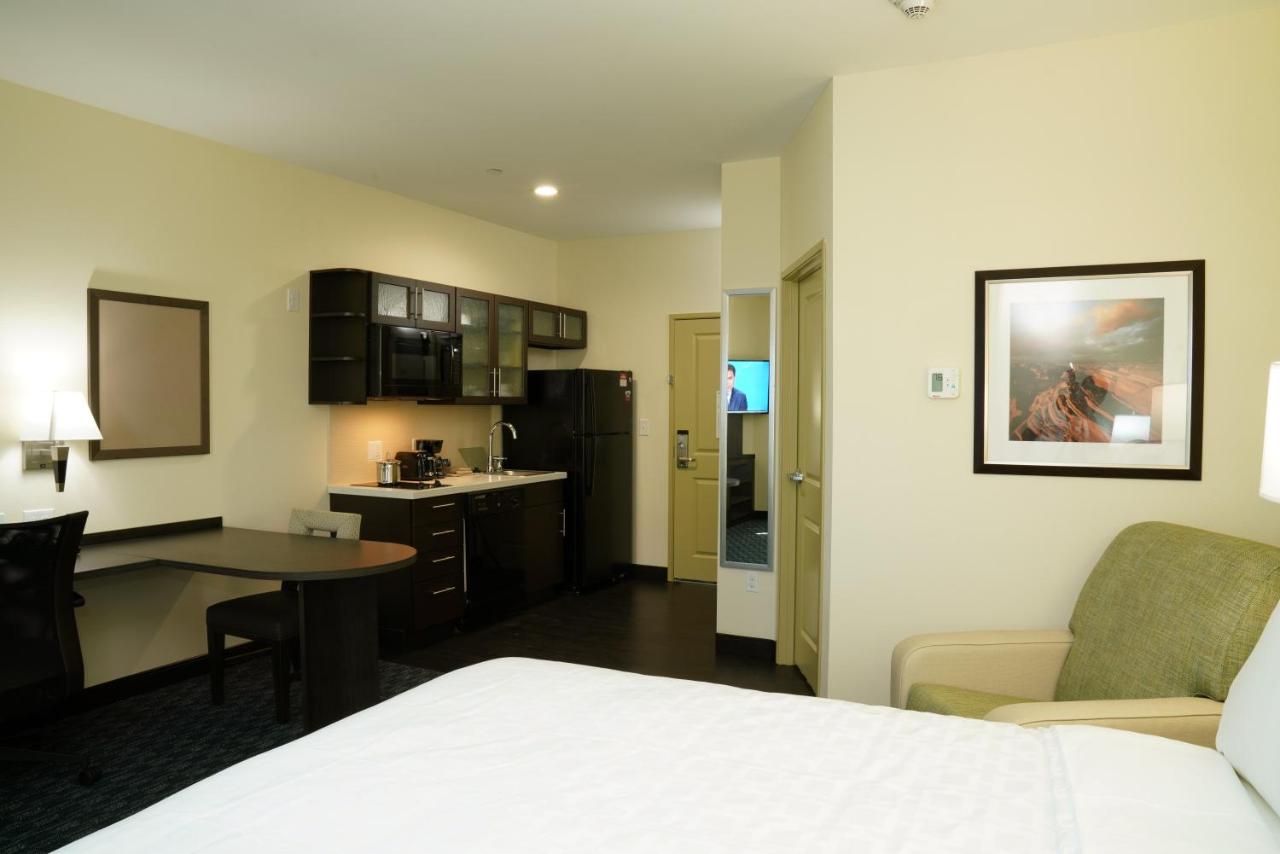 Studio Queen Suite - Non-Smoking at Candlewood Suites Plano North by IHG