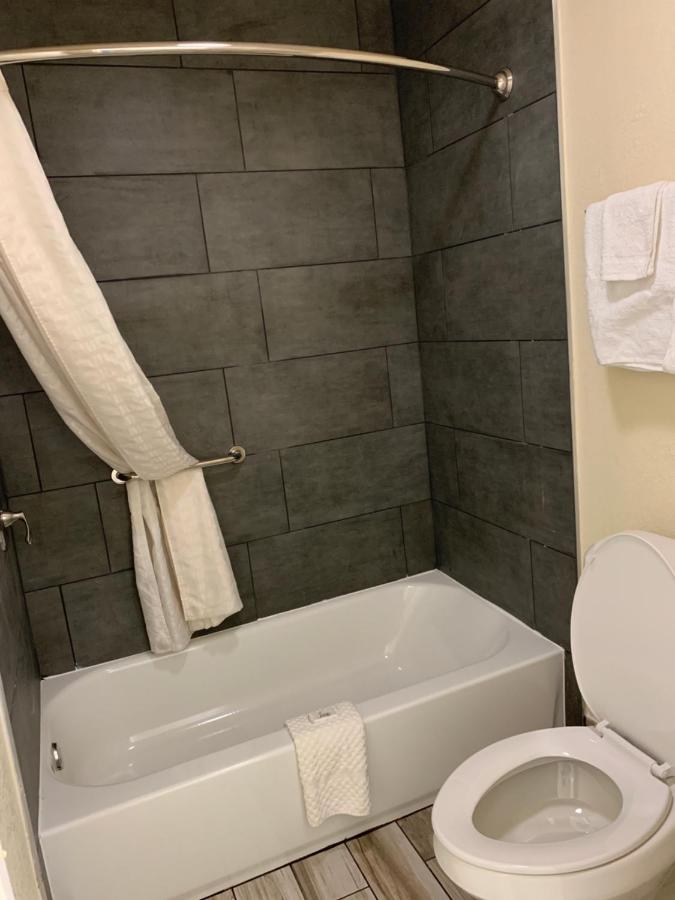  | Green Garden Inn