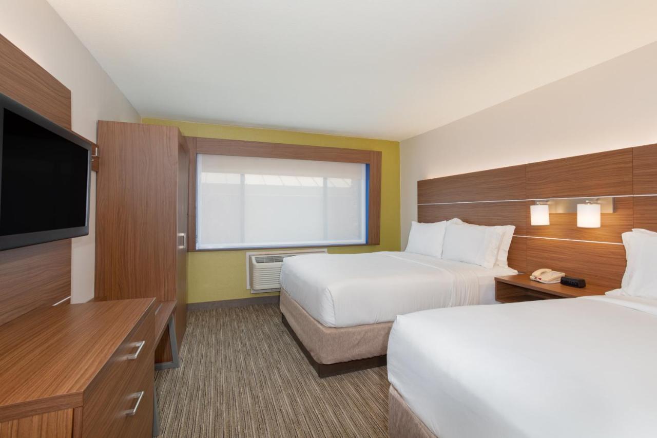  | Holiday Inn Express & Suites Phoenix Tempe - University