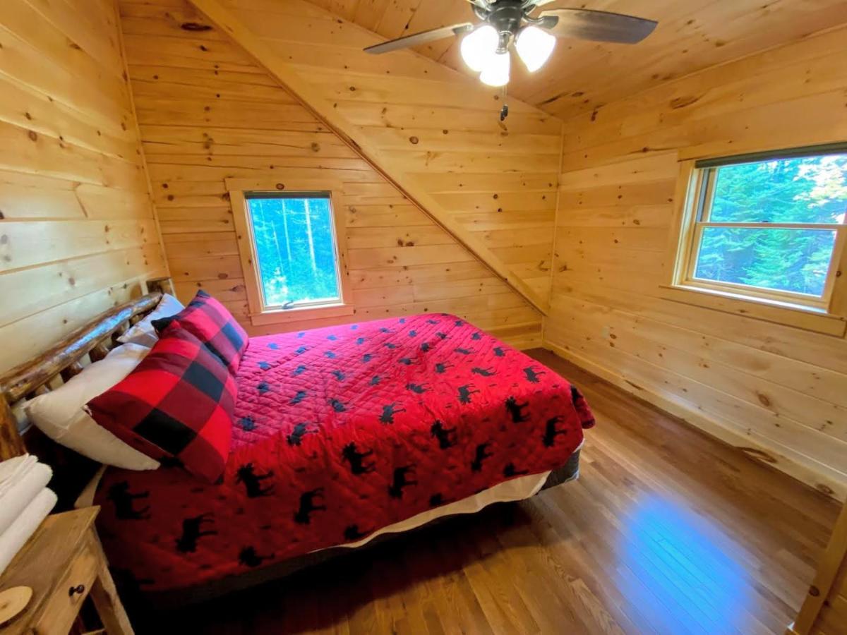 | Brand New Log Home Well appointed, great location with AC, wifi, cable, fireplace, firepit