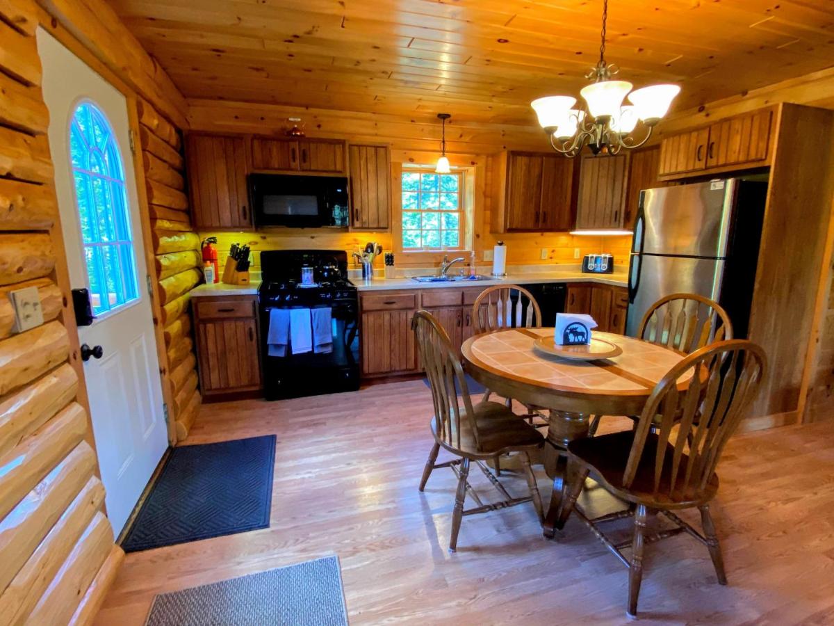 | NEW Log cabin in the heart of the White Mountains - close to Bretton Woods, Cannon, Franconia