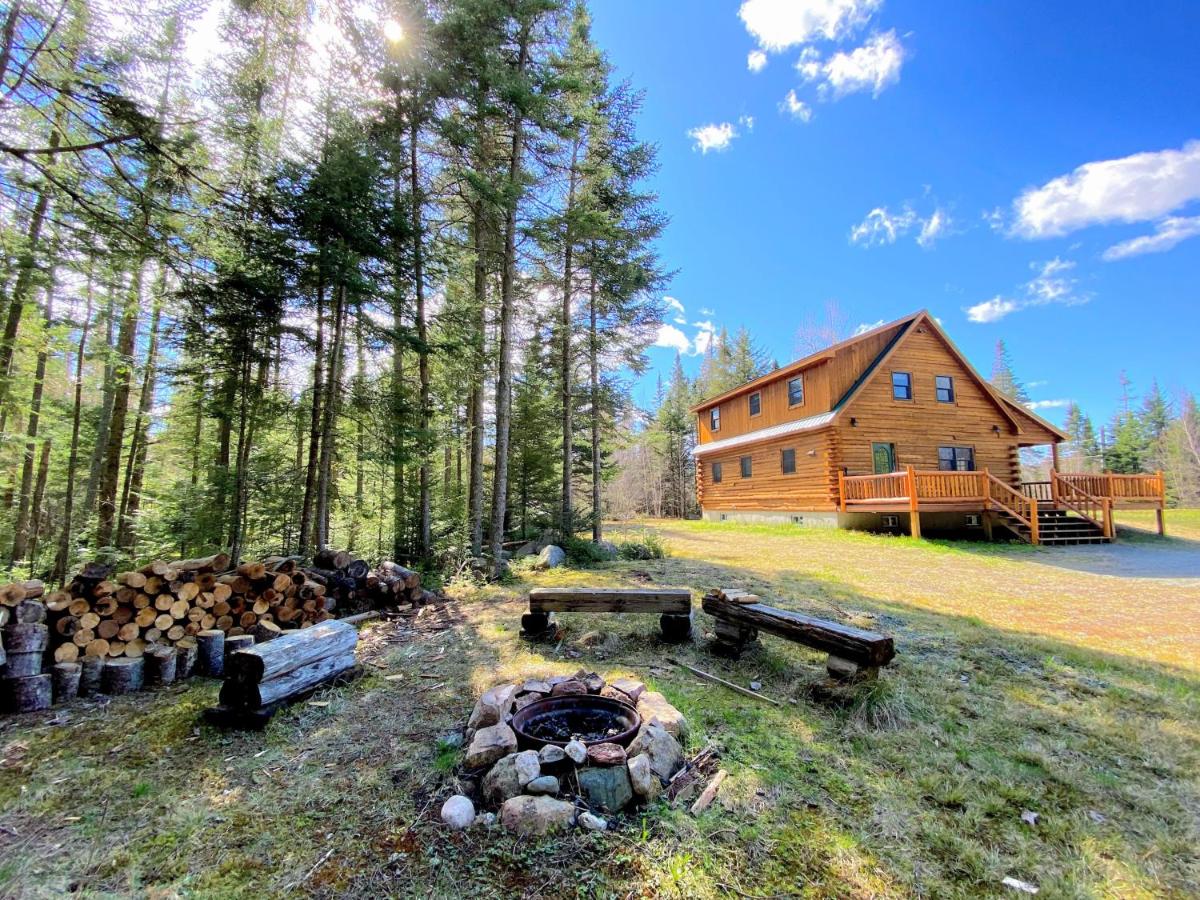 | NEW Log cabin in the heart of the White Mountains - close to Bretton Woods, Cannon, Franconia