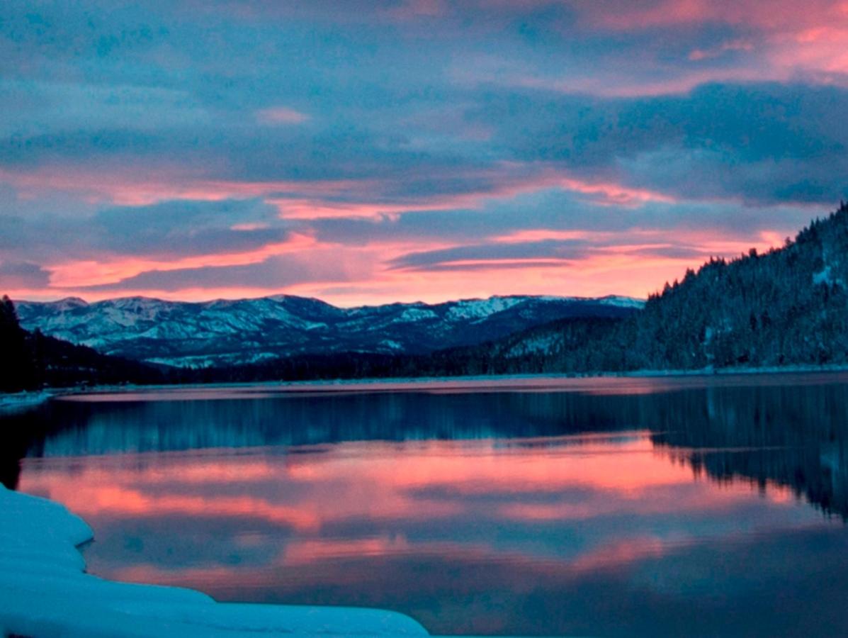 | Donner Lake Village