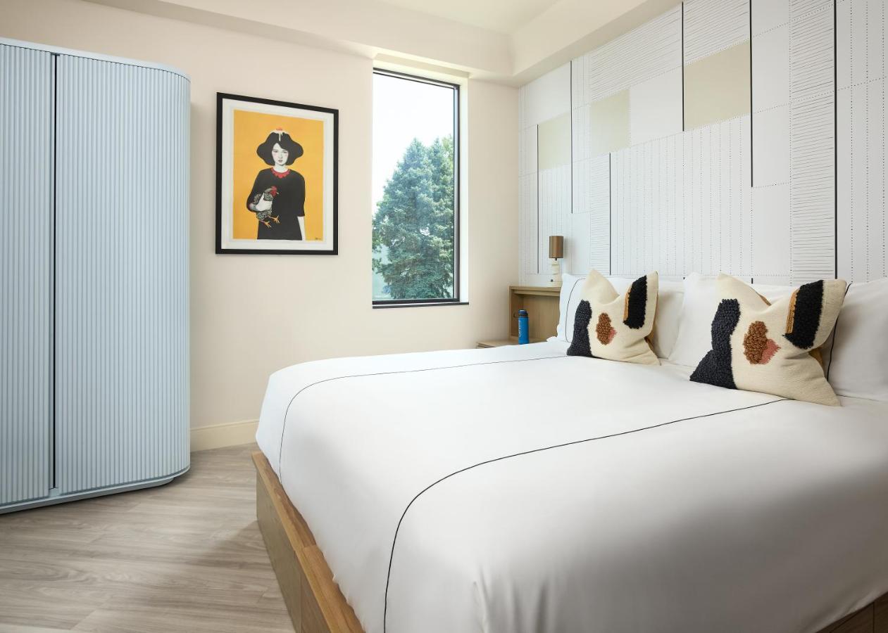 Suite at Catbird Hotel