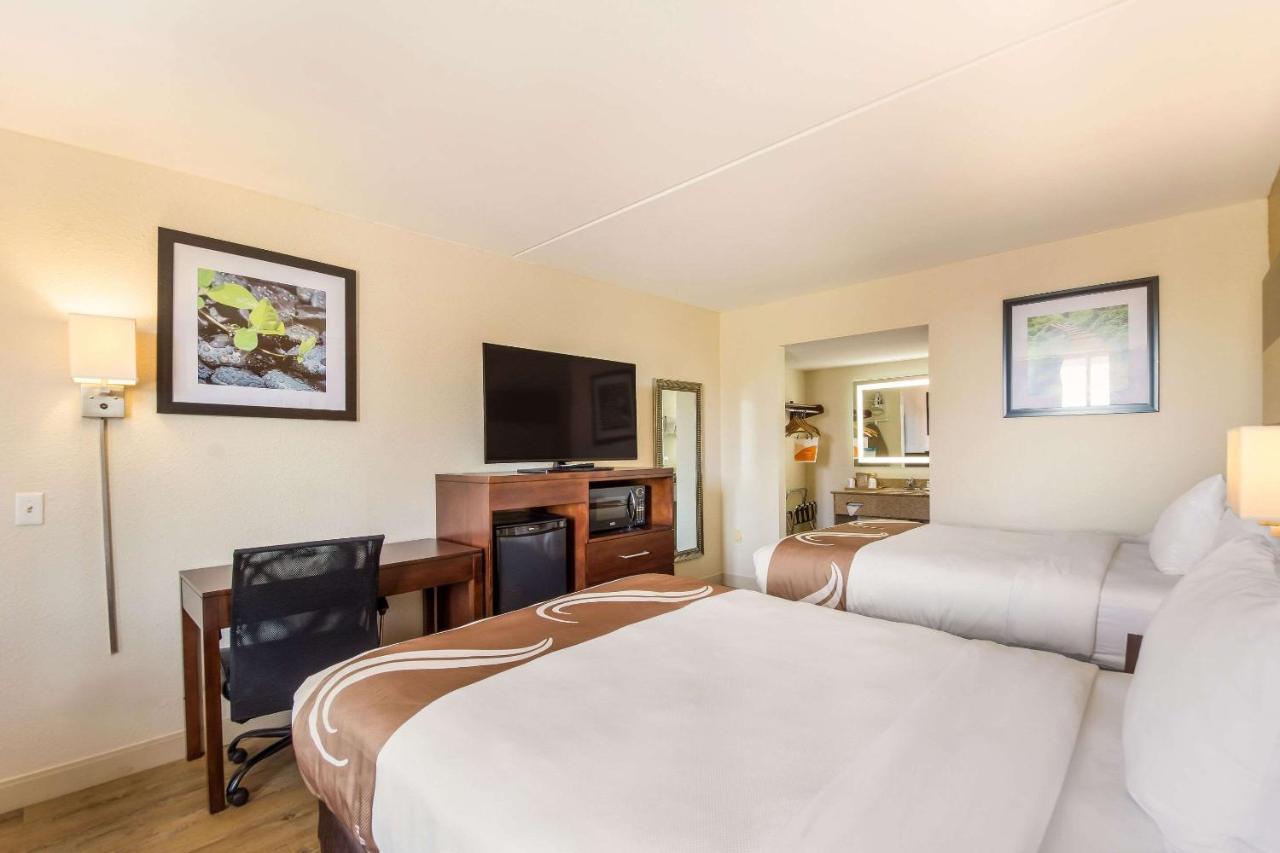 Executive Double Room - Non-Smoking at Quality Inn Bradenton - Sarasota North