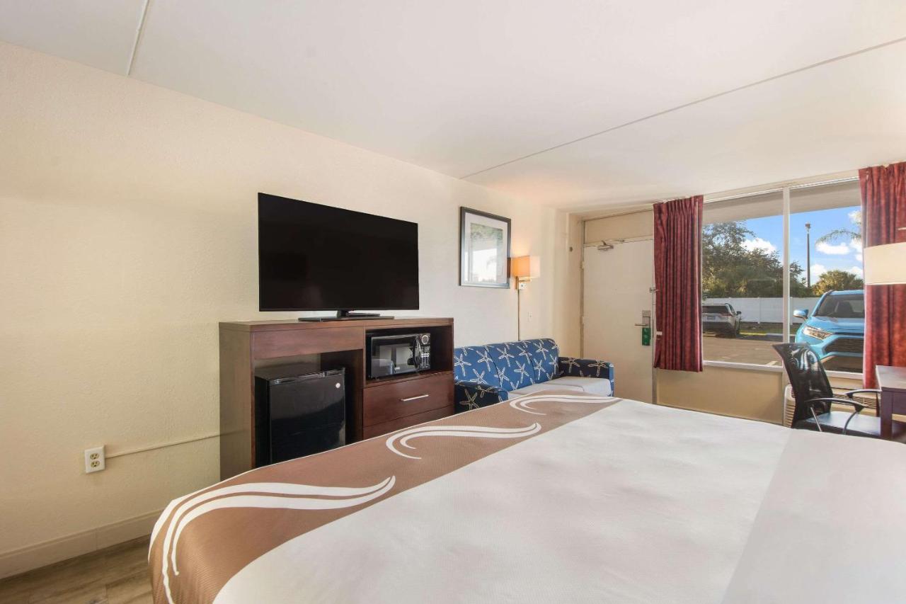 Superior King Suite - Non-Smoking at Quality Inn Bradenton - Sarasota North