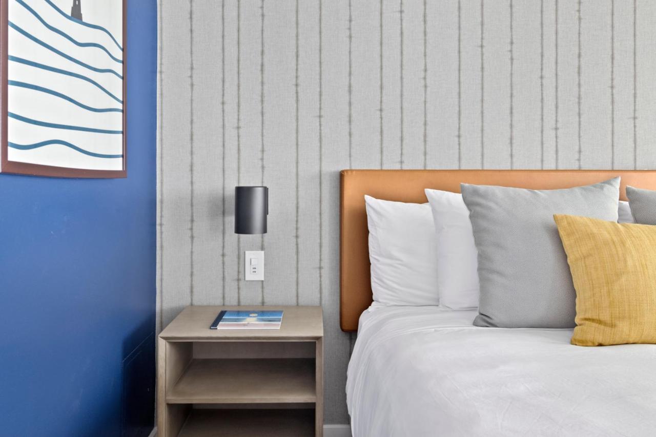| Sea Harbor Hotel - San Diego