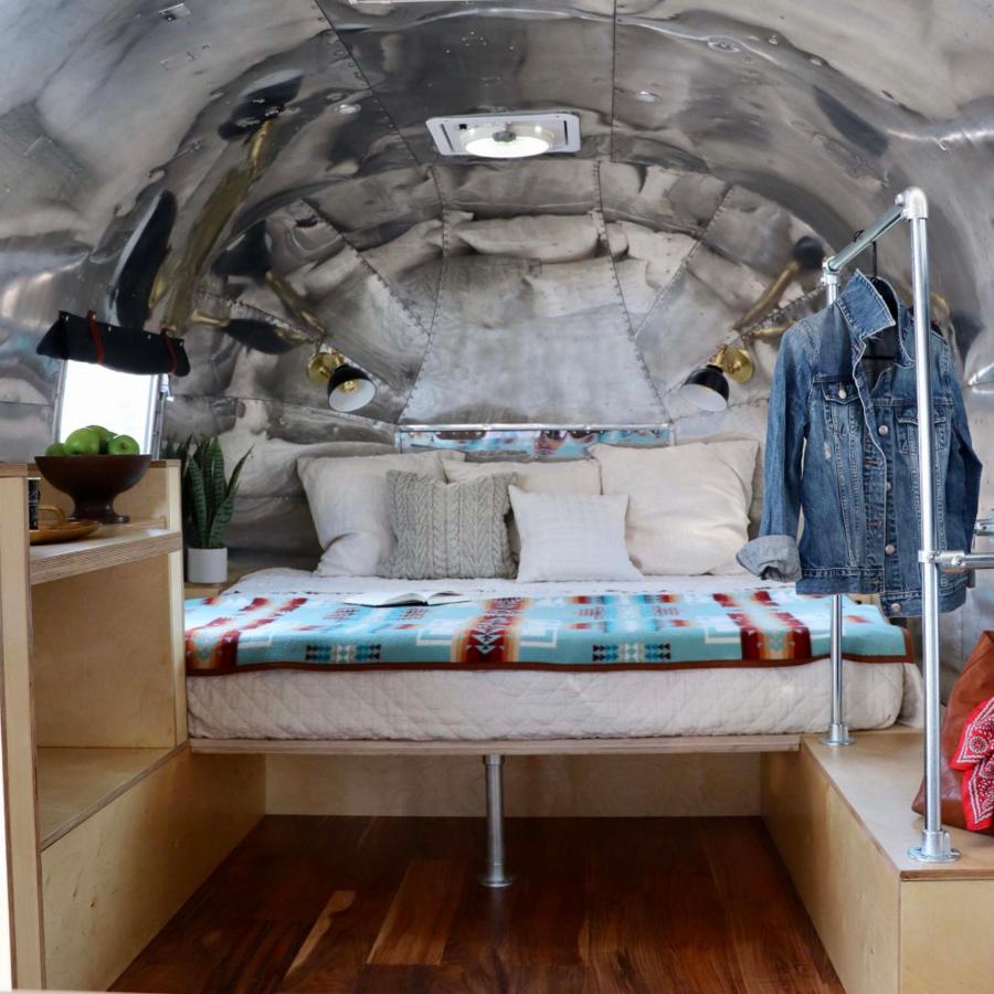  | Amigo Motor Lodge