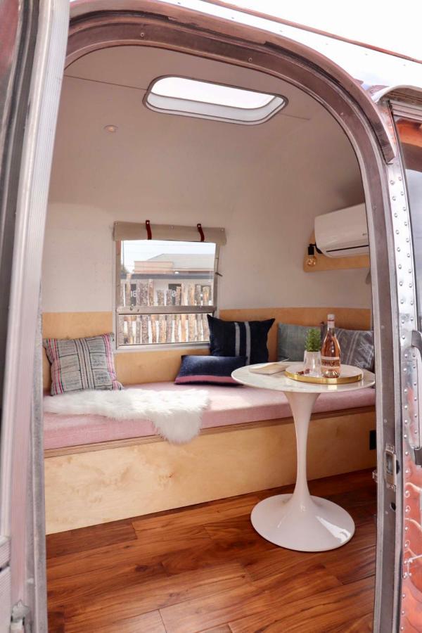  | Amigo Motor Lodge