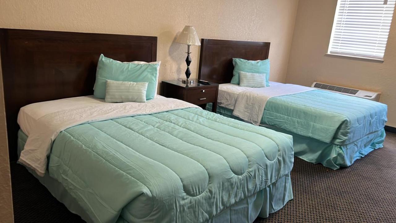  | APM Inn & Suites - Jacksonville