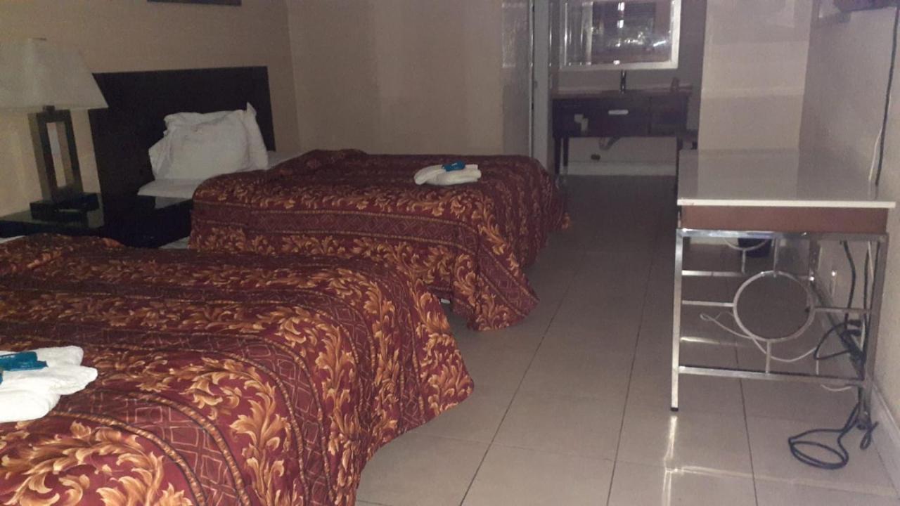  | APM Inn & Suites - Jacksonville