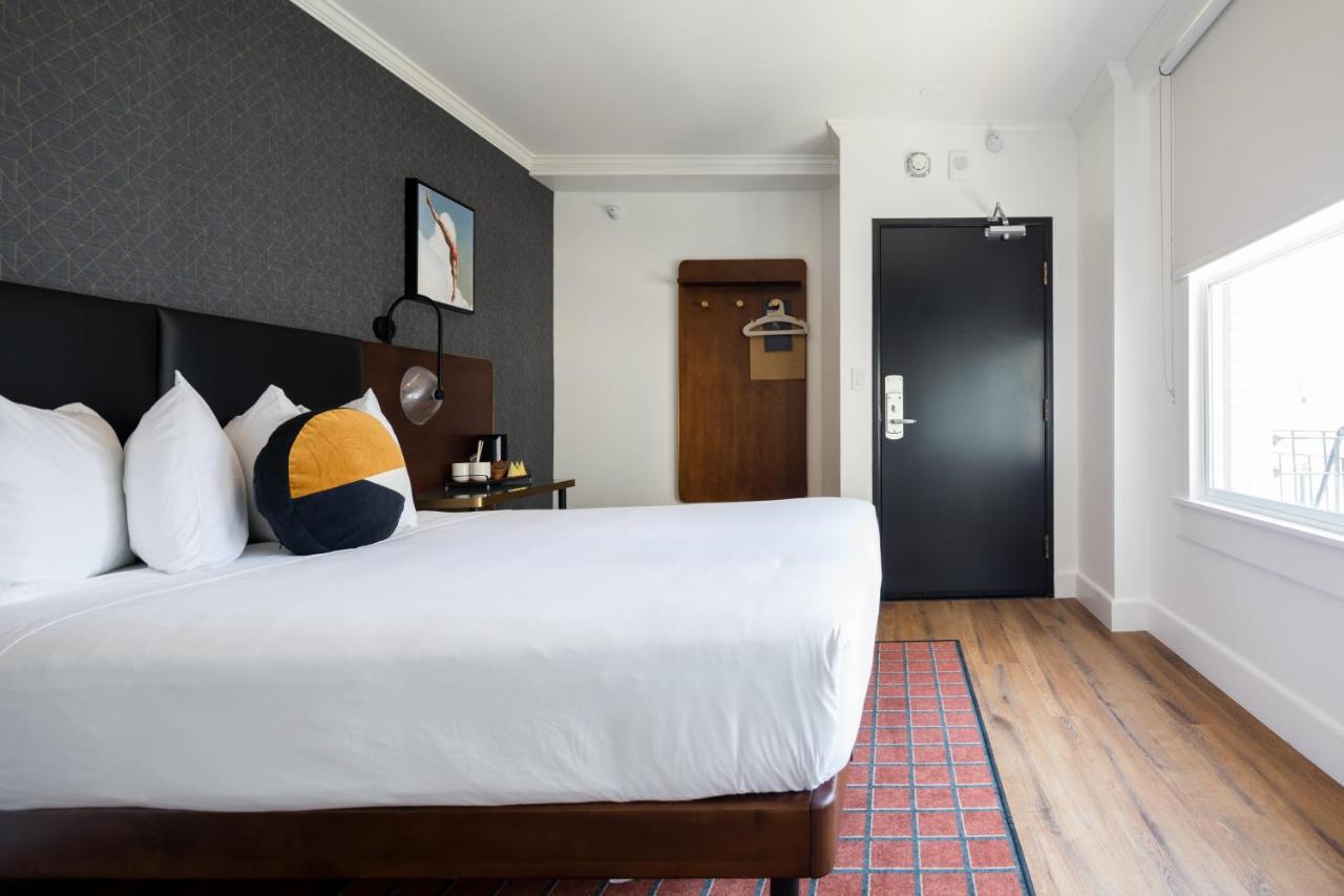 Deluxe Double Room at Hotel Stratford