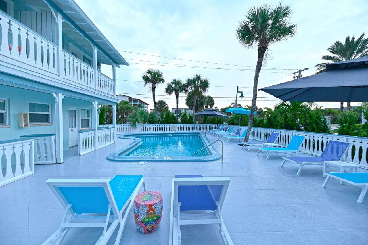 | The Islander Inn