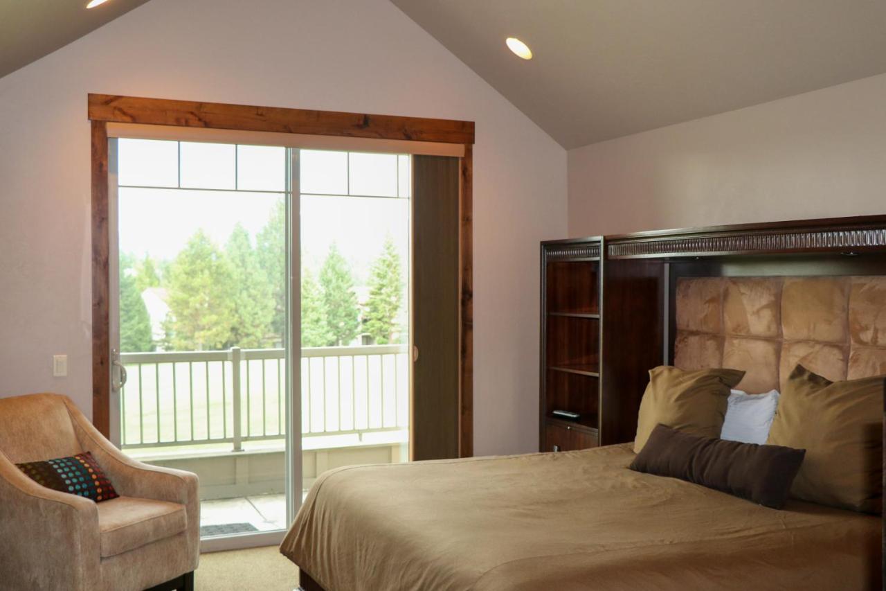 Penthouse Apartment at Meadow Lake Resort & Condos