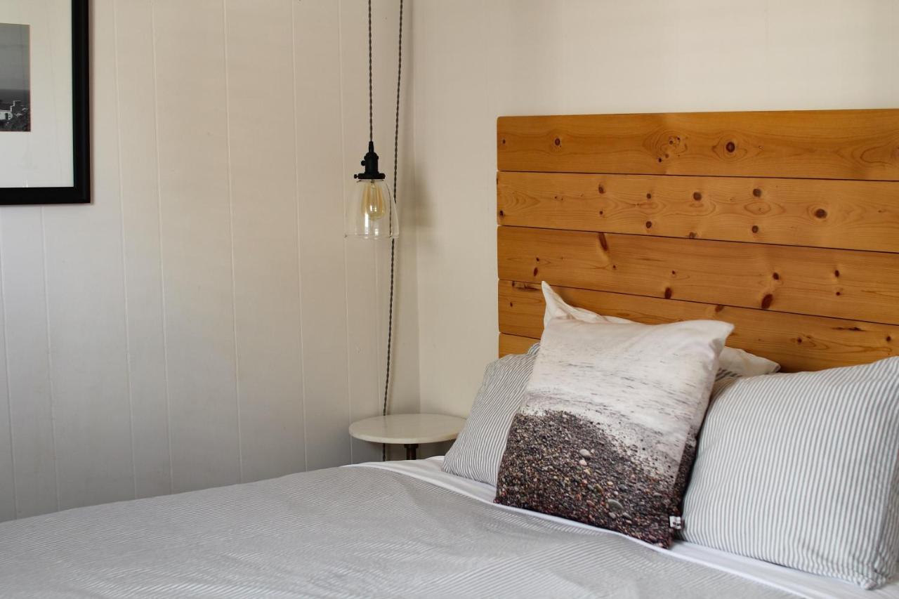 Suite with Kitchenette at Boardwalk Cottages