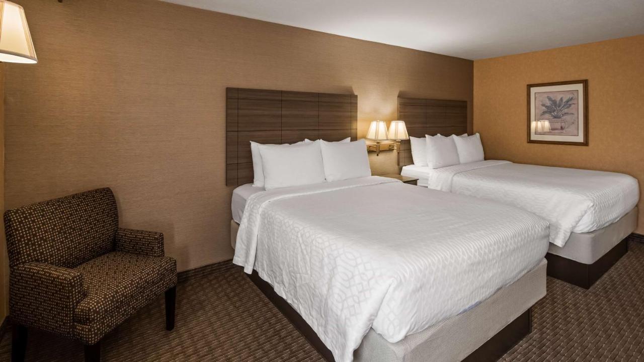  | Best Western Plus North Canton Inn & Suites