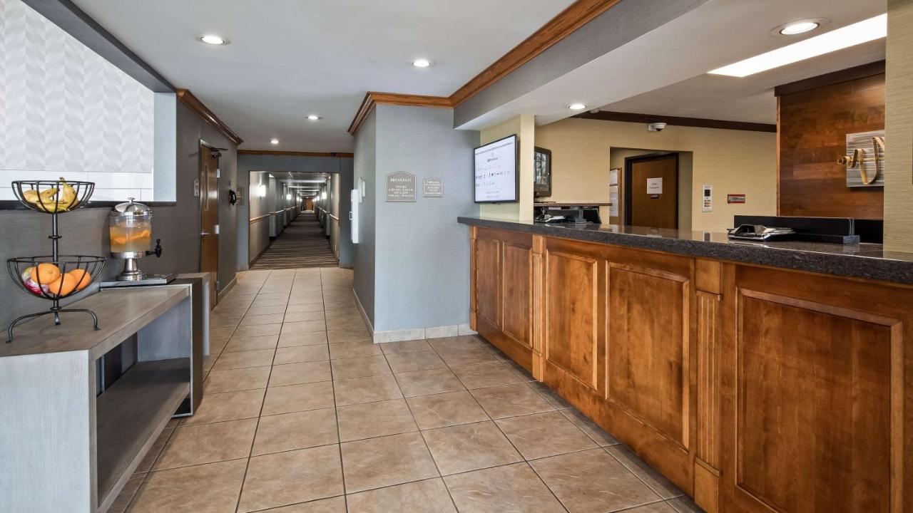  | Best Western Plus North Canton Inn & Suites