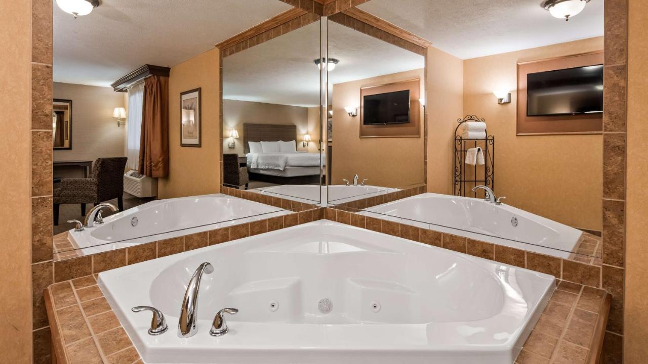  | Best Western Plus North Canton Inn & Suites