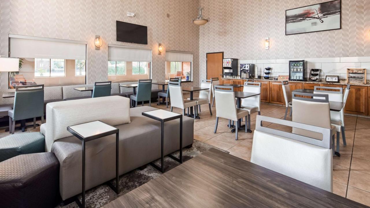  | Best Western Plus North Canton Inn & Suites
