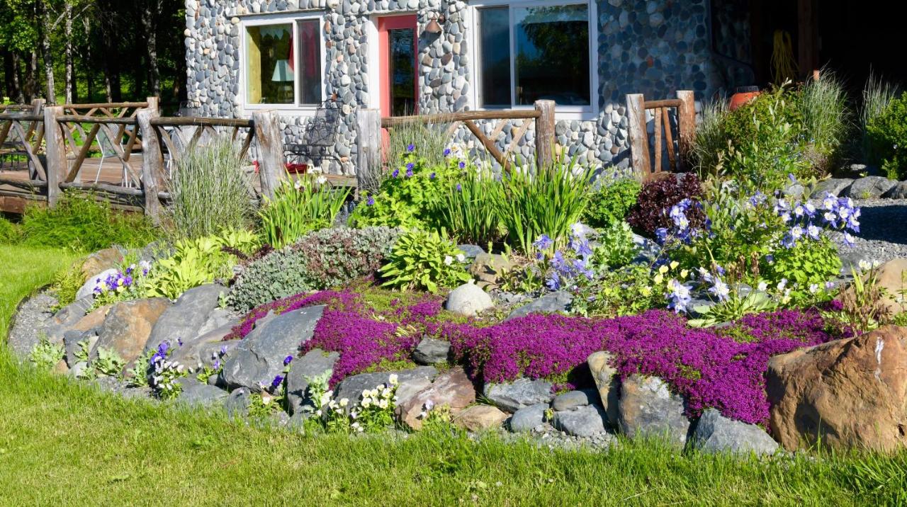 | Juneberry Lodge