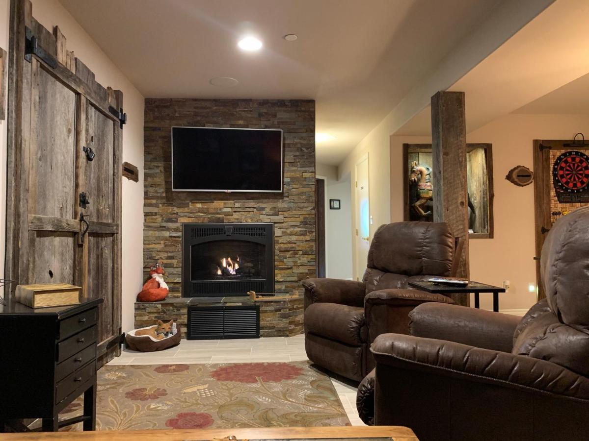 | Fox Den Bed & Breakfast